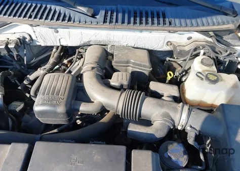 2011 Ford Expedition Xlt from USA, damaged, VIN 1FMJU1J55BEF00858